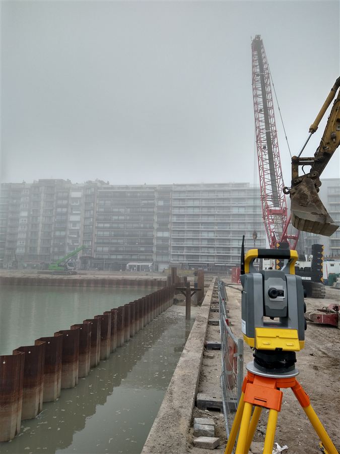 Uitzetwerk kaaimuur haven Blankenberge